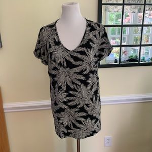 J.JILL TROPICAL TOP!